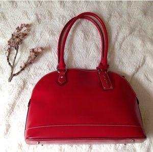 Large Patent Red Tote by Cromia